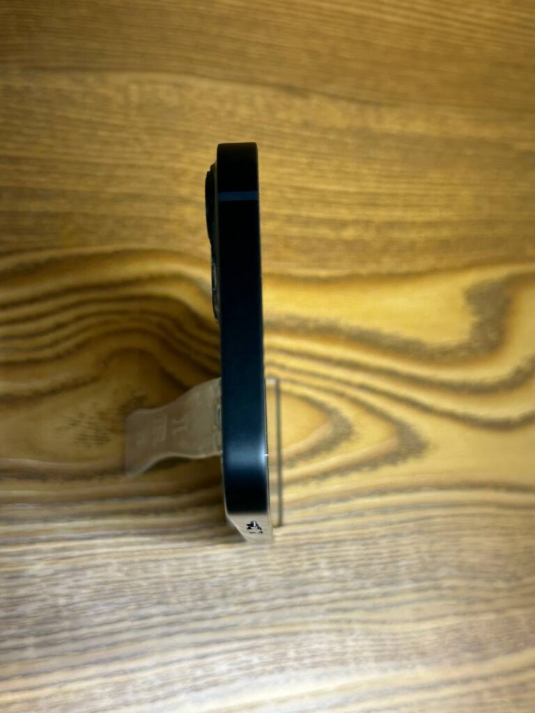 گوشی موبایل اپل IPhone 13 ظرفیت 128GB پارت نامبر CH رنگ مشکی باتری 79% – کارکرده