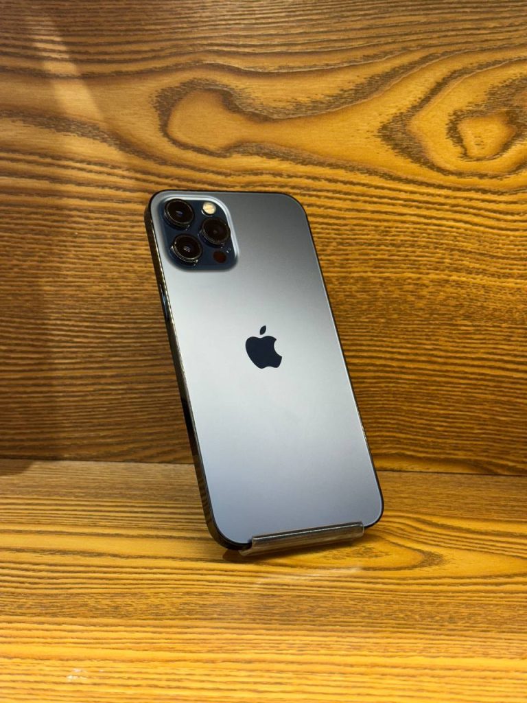 گوشی موبایل اپل IPhone 12 Pro Max ظرفیت 256GB پارت نامبر ZA/A رنگ سرمهای باتری 76% – کارکرده
