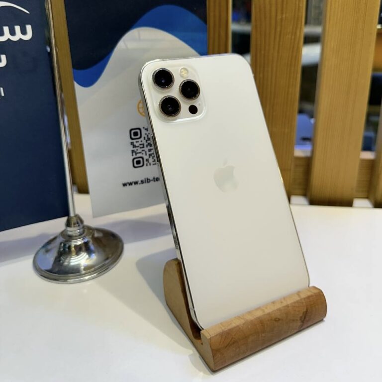 گوشی موبایل اپل IPhone 12 Pro Max ظرفیت 256GB پارت نامبر ZA/A رنگ سفید باتری 77% – کارکرده